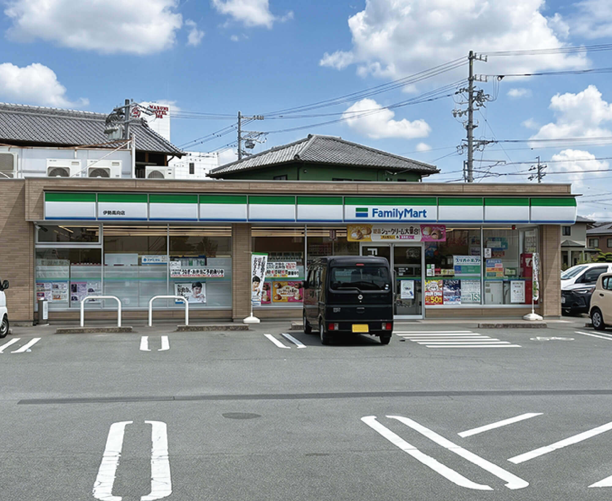 ファミリーマート伊勢高向店